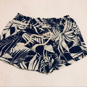 Roxy Black and White Tropical Print Linen Shorts